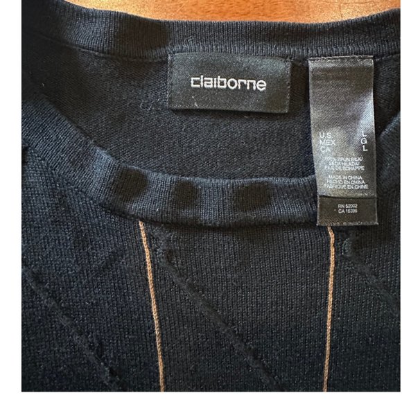 Claiborne Men's Sz L Silk-spun Crew Neck Black Sweater w vertical pinstripe - Picture 5 of 5